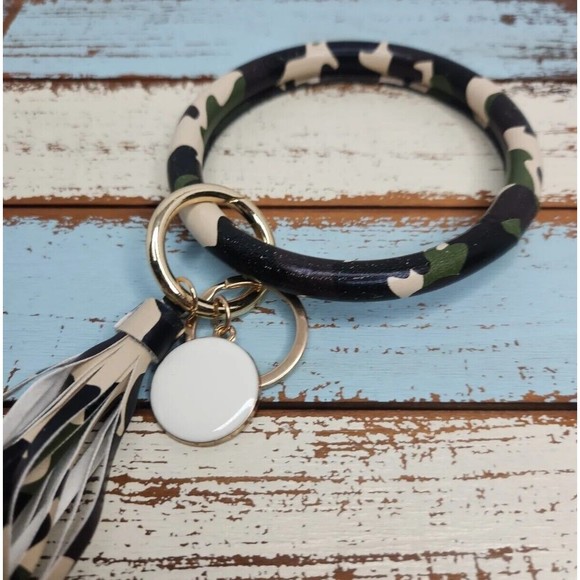 CAMO Wristlet Key Ring Bracelet Round Oversized Keychain Holder Tassel - Picture 2 of 9